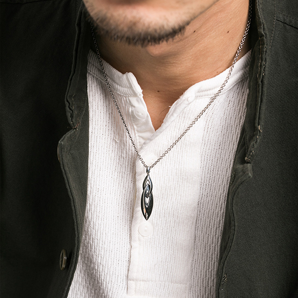 シルバーネックレス