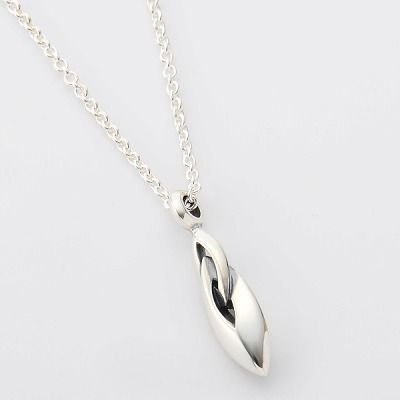 シルバーネックレス