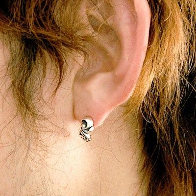 シルバースタッドピアス(片耳用)