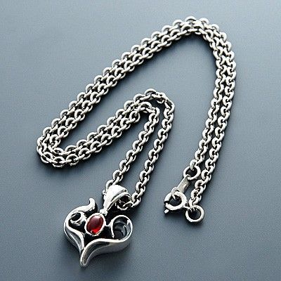 シルバーネックレス