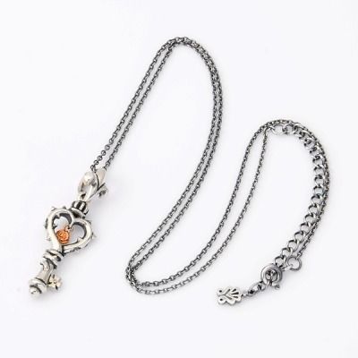 シルバーネックレス