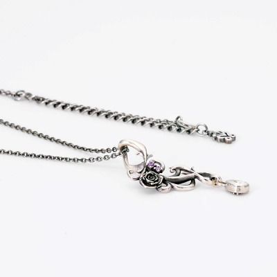 シルバーネックレス