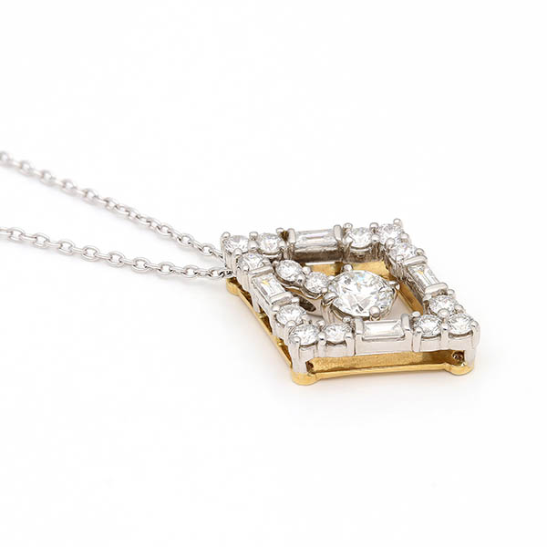 プラチナネックレス