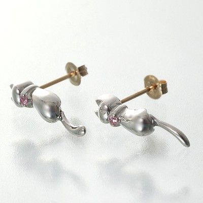 シルバースタッドピアス