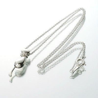 シルバーネックレス