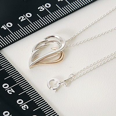 シルバーネックレス