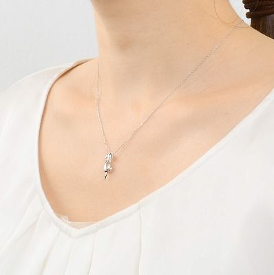 シルバーネックレス