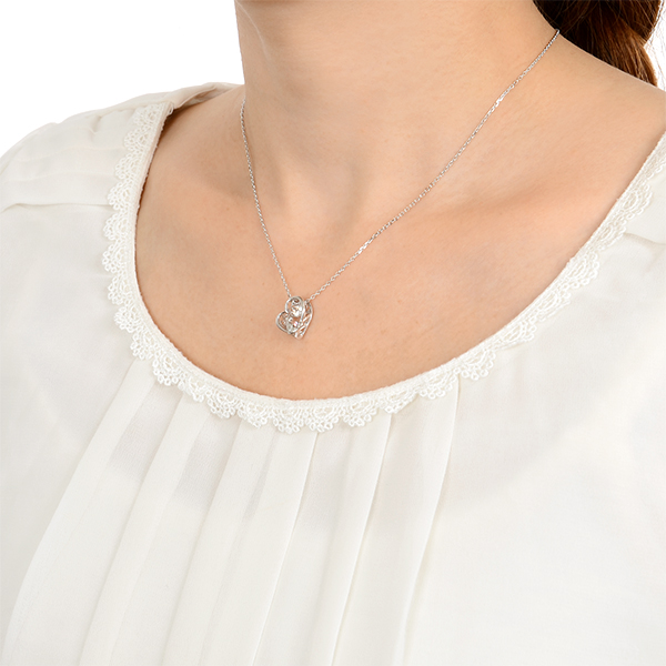 シルバーネックレス