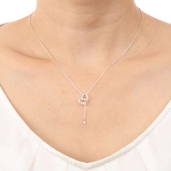 シルバーネックレス