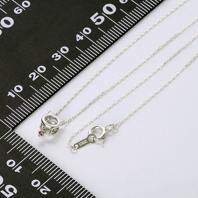 シルバーネックレス