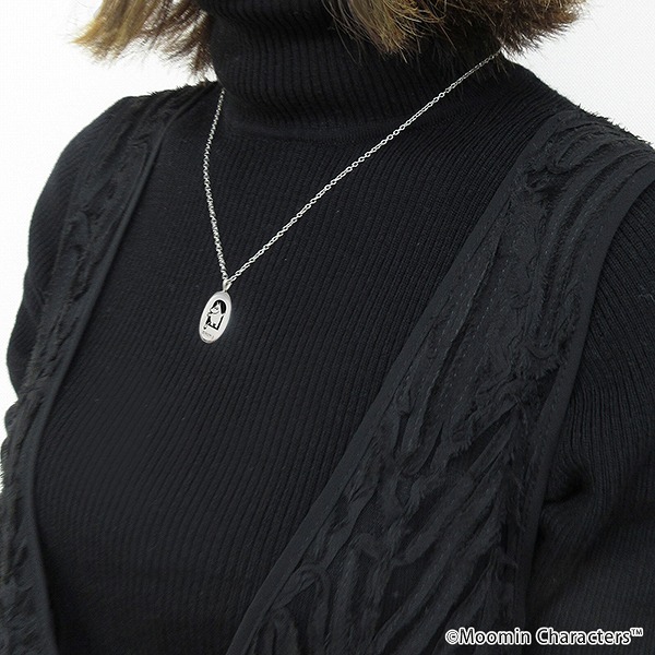 シルバーネックレス