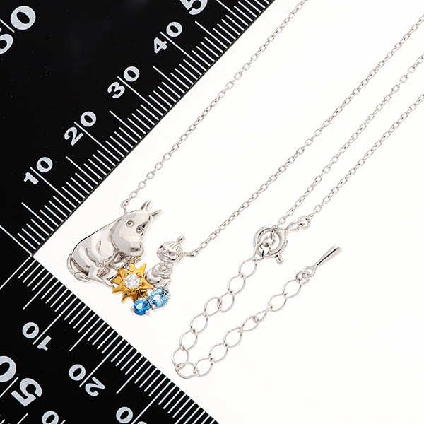 シルバーネックレス