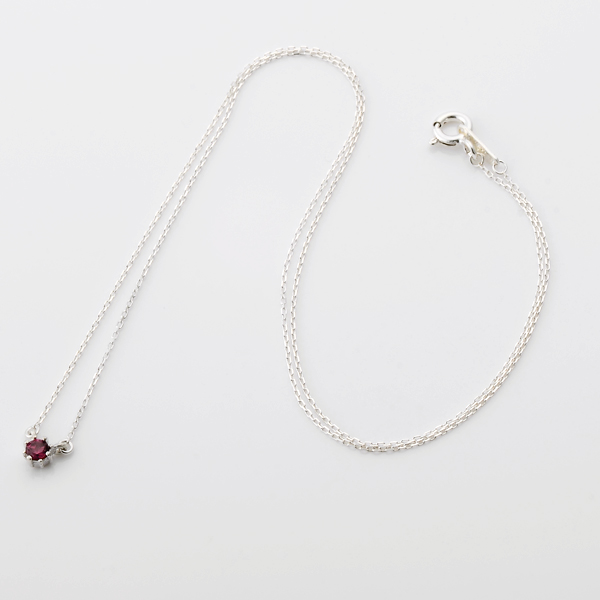 シルバーネックレス