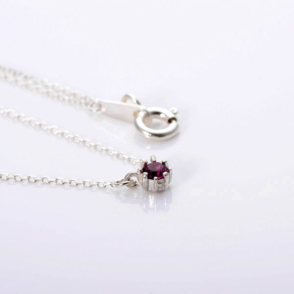 シルバーネックレス