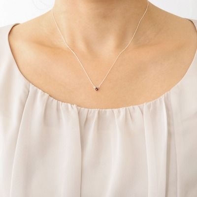 シルバーネックレス