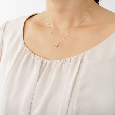 シルバーネックレス