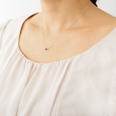 シルバーネックレス