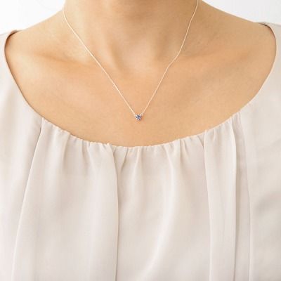 シルバーネックレス