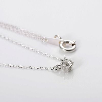 シルバーネックレス