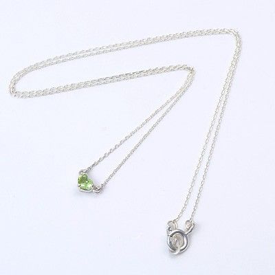 シルバーネックレス