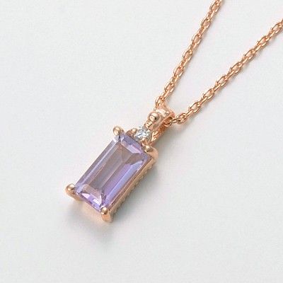 ピンクゴールドネックレス