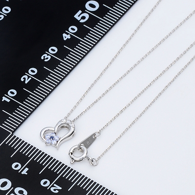 シルバーネックレス