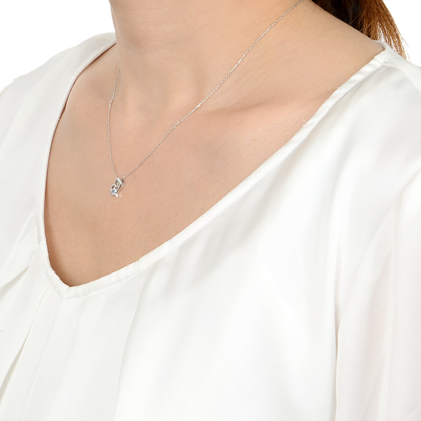 シルバーネックレス