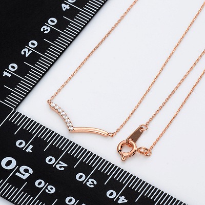 シルバーネックレス