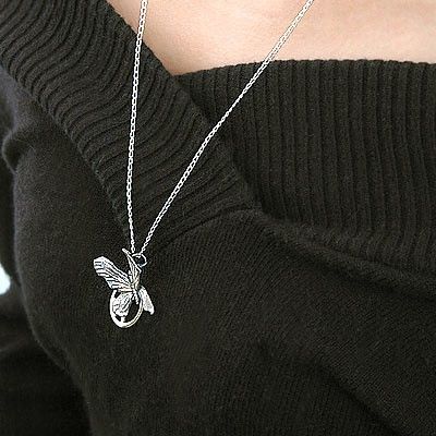 シルバーネックレス