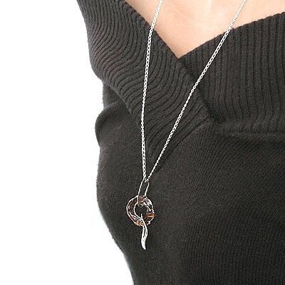 シルバーネックレス