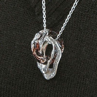 シルバーネックレス