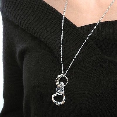 シルバーネックレス