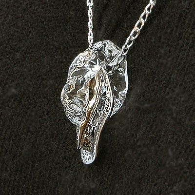 シルバーネックレス