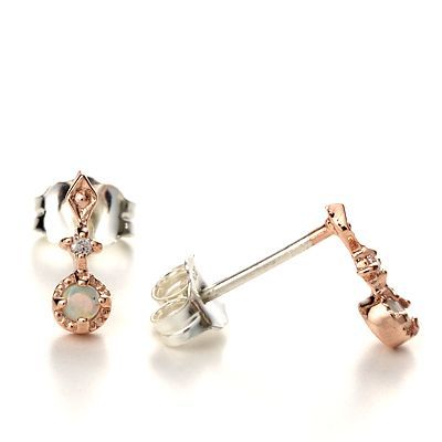 シルバースタッドピアス