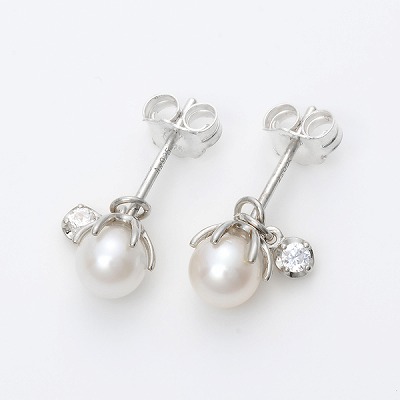 シルバーピアス