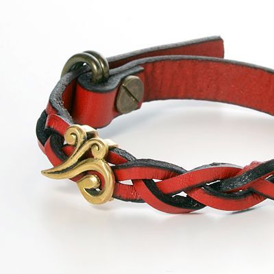 レザーブレスレット