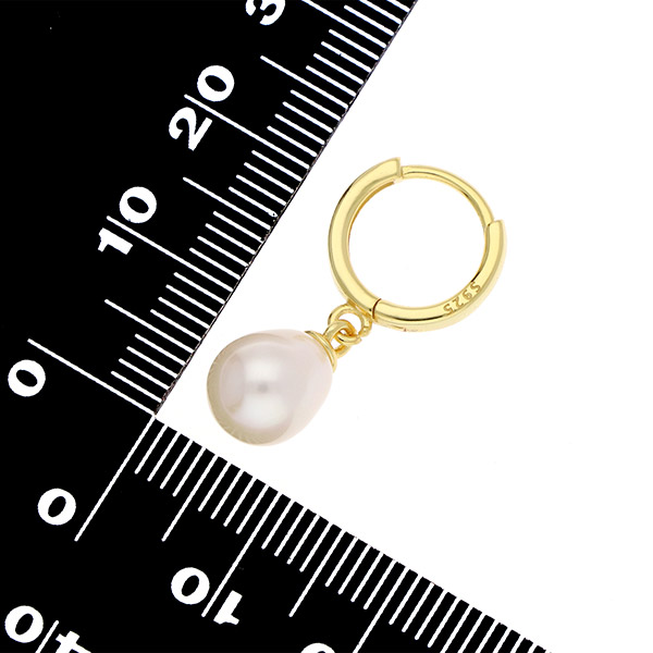 淡水パールピアス