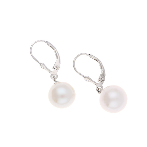 淡水パールピアス