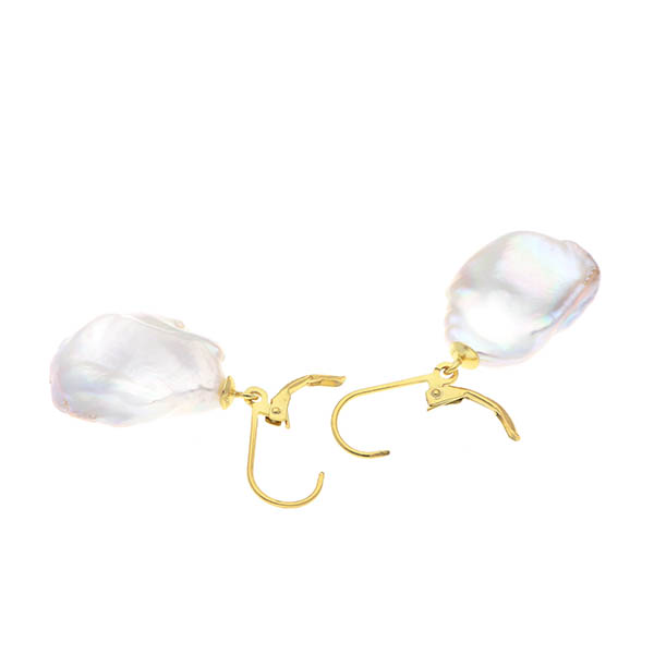 淡水パールピアス