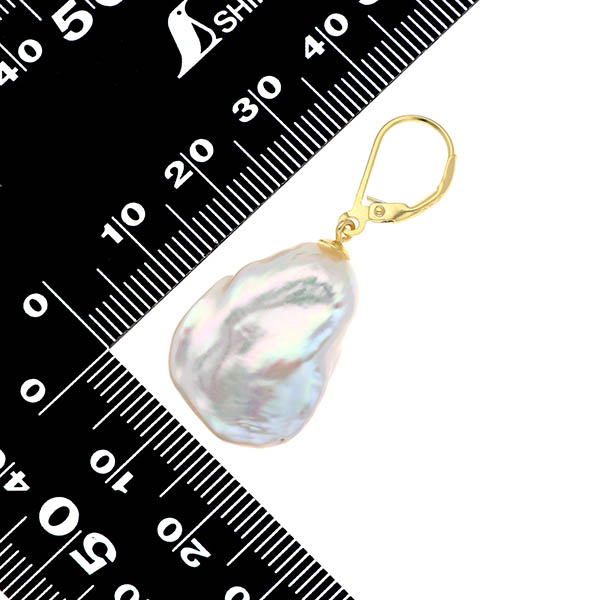 淡水パールピアス