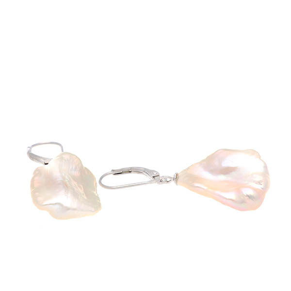 淡水パールピアス