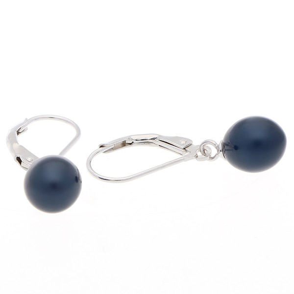 淡水パールピアス