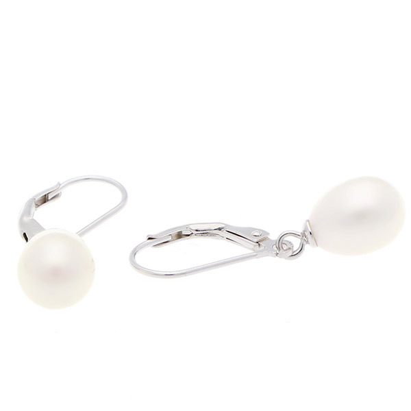 淡水パールピアス