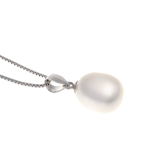 淡水パールネックレス