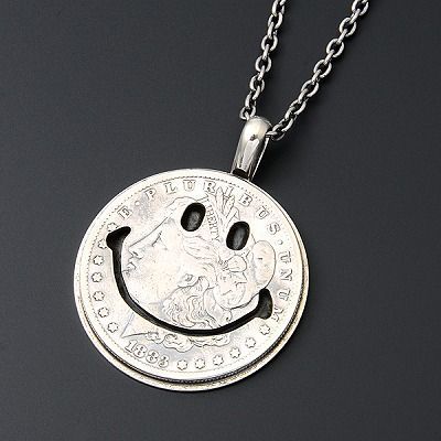 シルバーネックレス