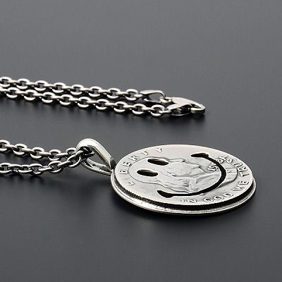 シルバーネックレス