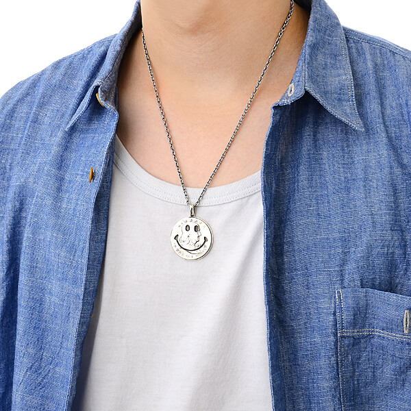 シルバーネックレス