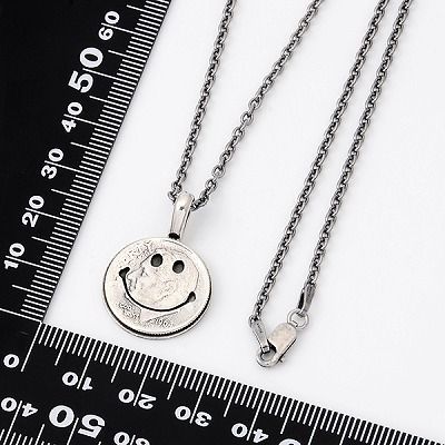 シルバーネックレス