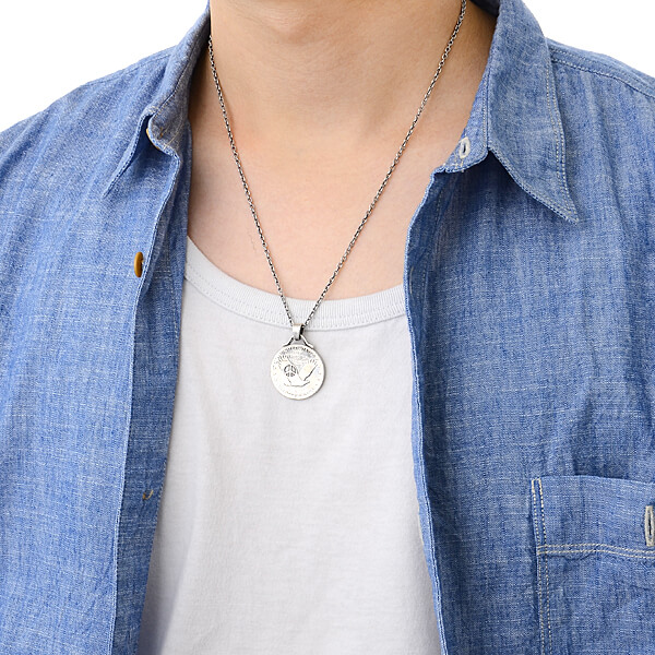 シルバーネックレス