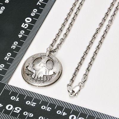 シルバーネックレス